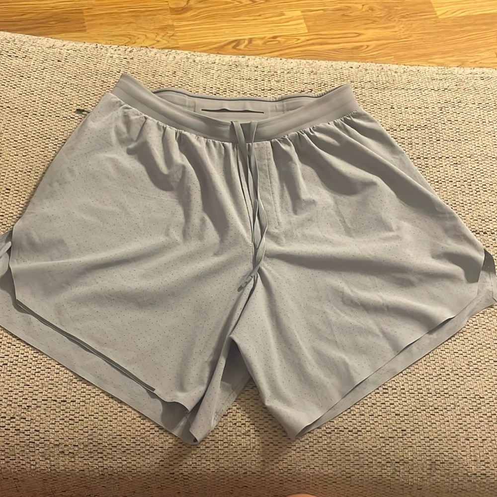 Mens Lululemon fast and free lined shorts